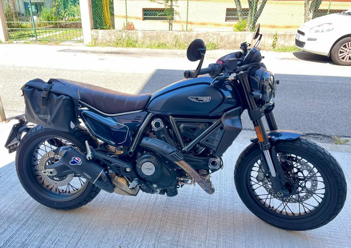 Ducati Scrambler 800 Nightshift (2023 - 24) (2)