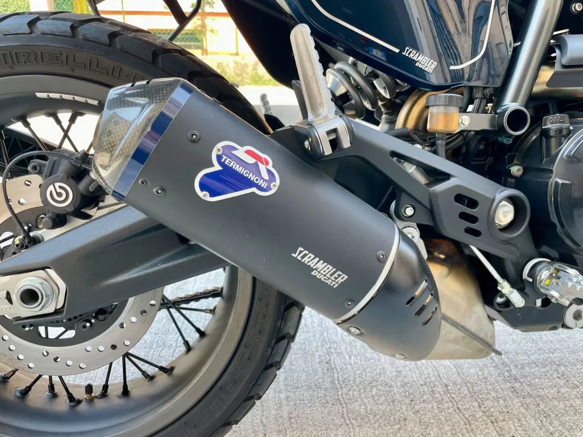Ducati Scrambler 800 Nightshift (2023 - 24) (9)