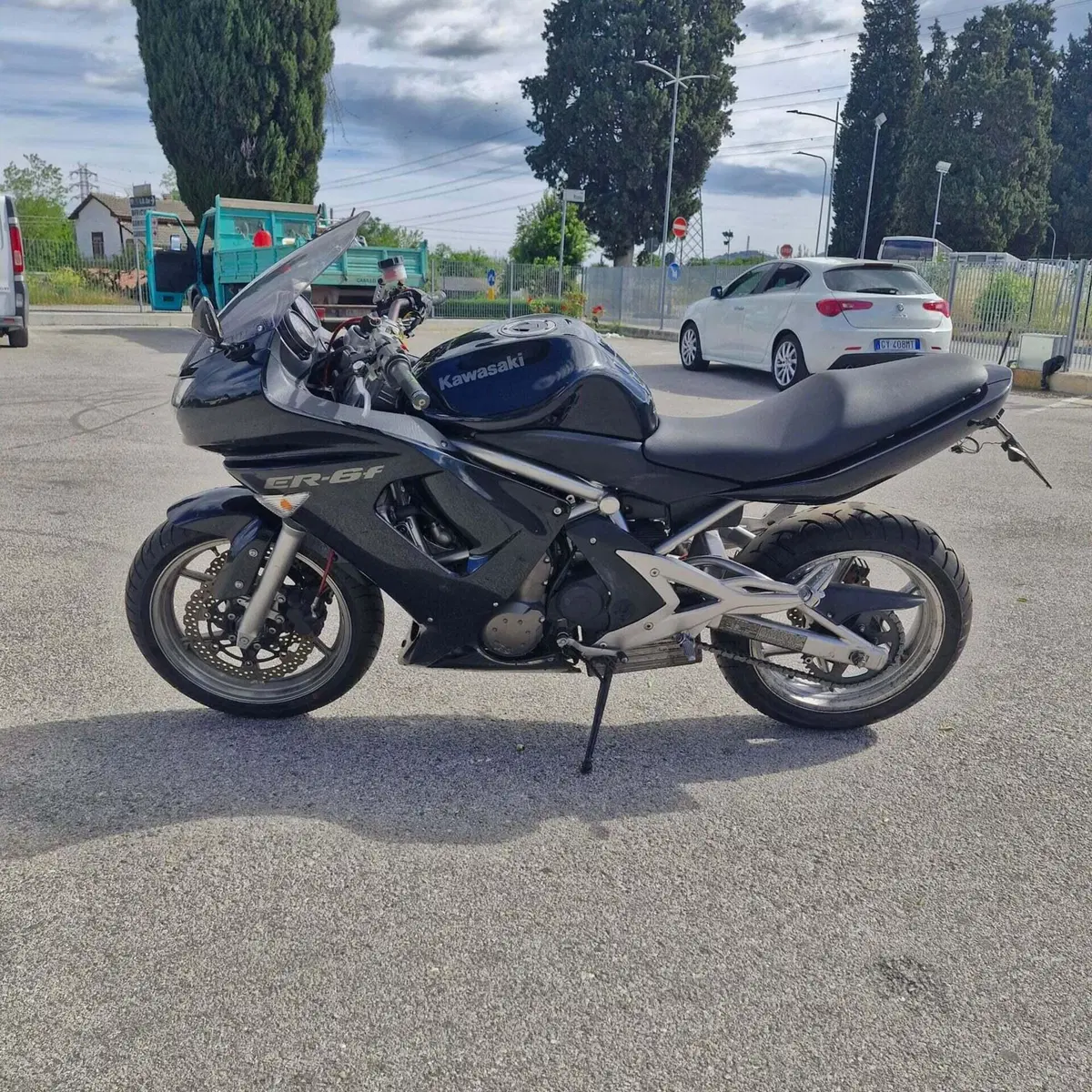 Kawasaki ER-6F (2009 - 11) (5)