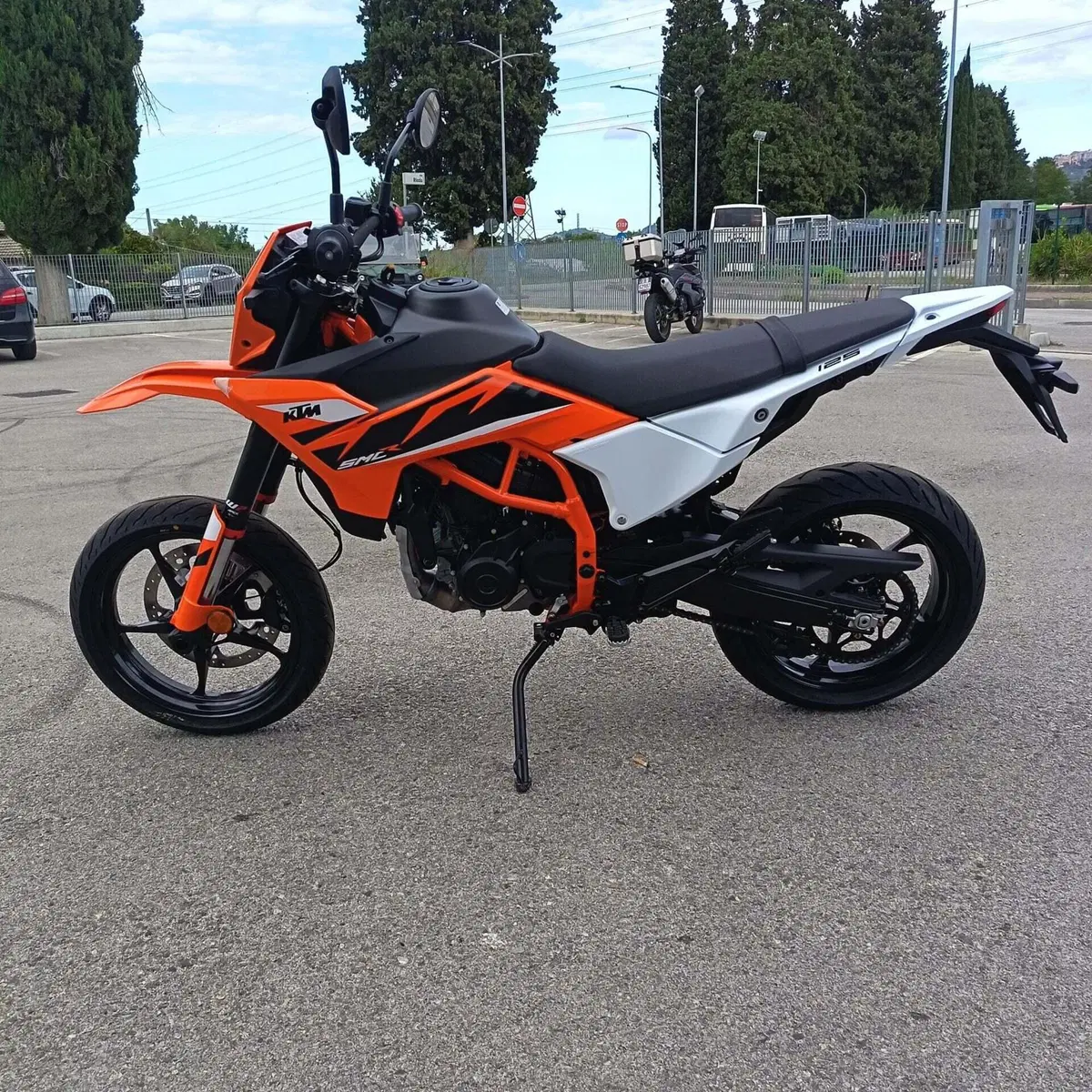 KTM 125 SMC R (2025 - 26) (6)
