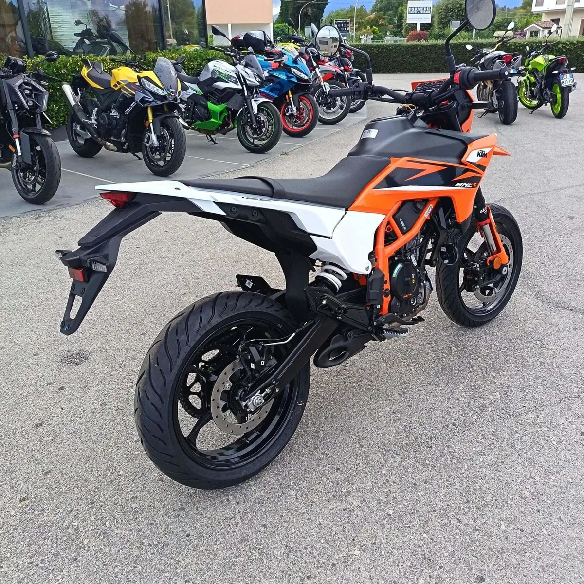 KTM 125 SMC R (2025 - 26) (8)