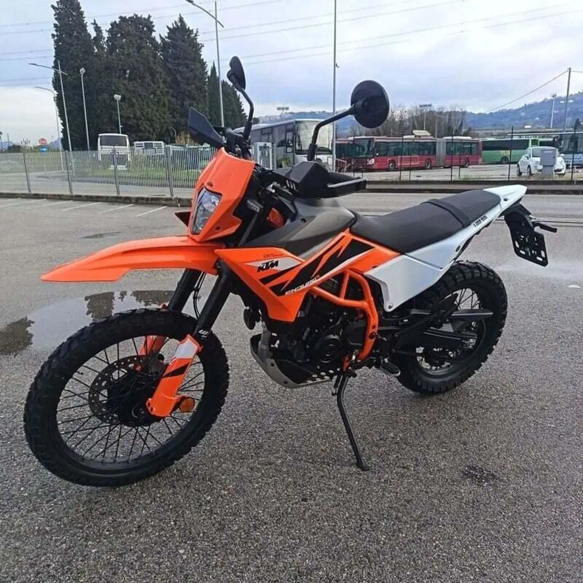 KTM 125 Enduro R (2025 - 26) (5)