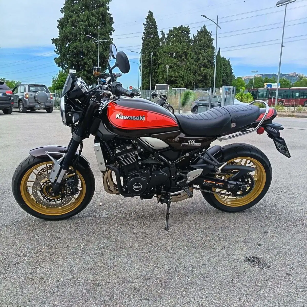 Kawasaki Z 900 RS 50th Anniversary (2022) (12)