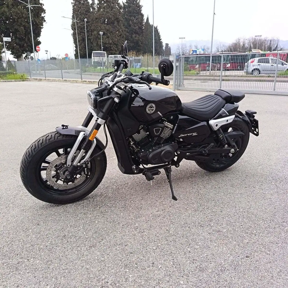 Benelli Leoncino 400 Bobber (2026) (4)
