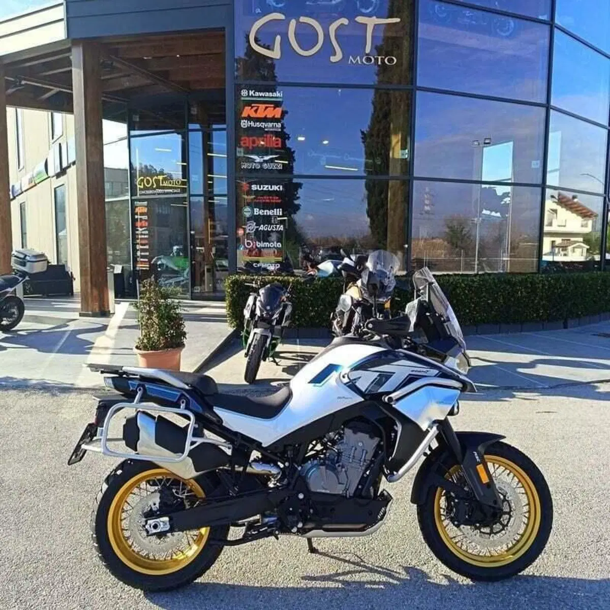 CFMOTO 800MT Explore (2023 - 26) (2)