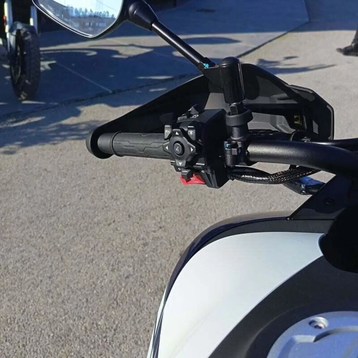 CFMOTO 800MT Explore (2023 - 26) (12)