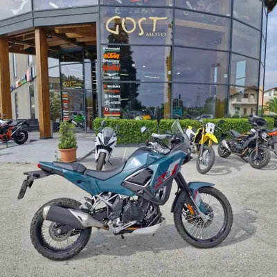 Kawasaki KLE 500 SE (2026) usata