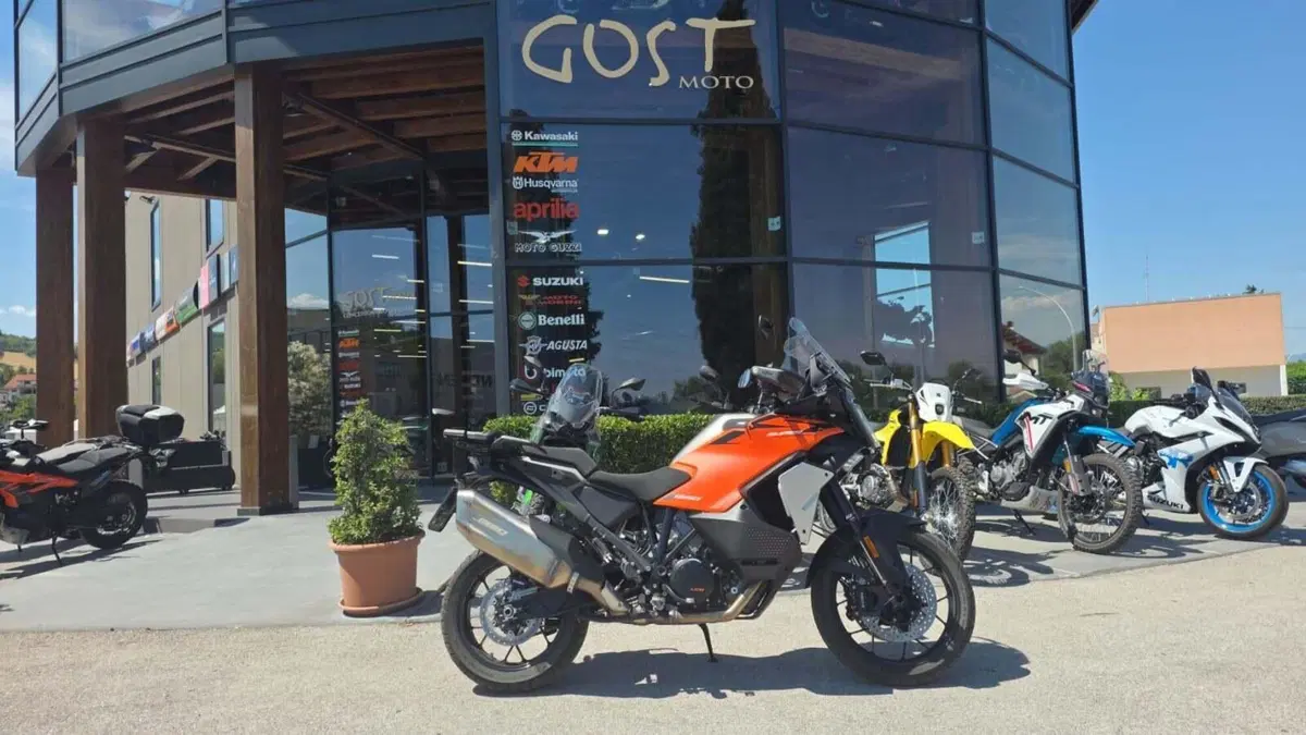 KTM 1390 Super Adventure S EVO (2026)