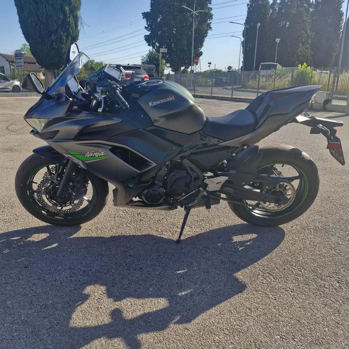 Kawasaki Ninja 650 (2021 - 24) (5)