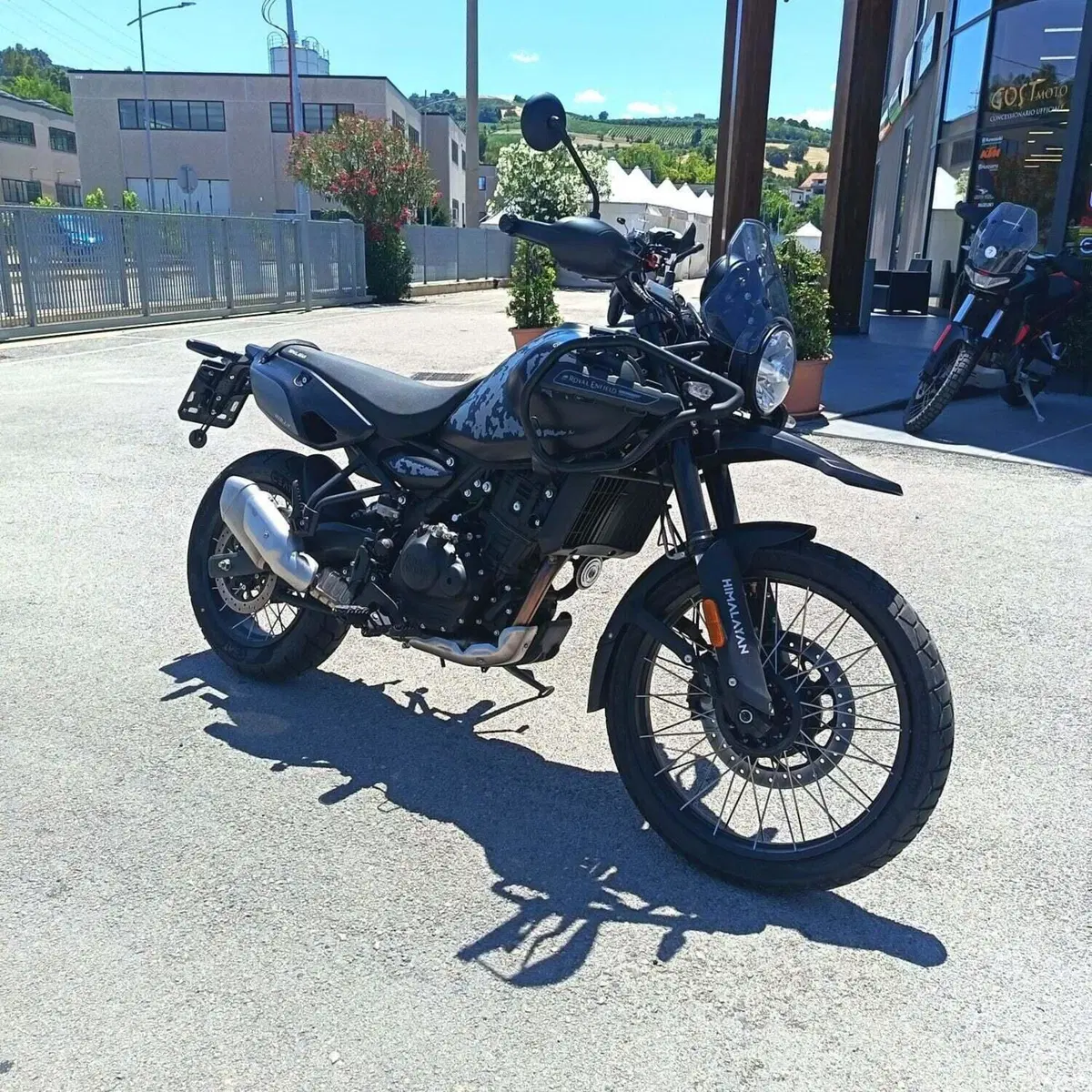 Royal Enfield Himalayan 450 Mana Black (2026) (5)
