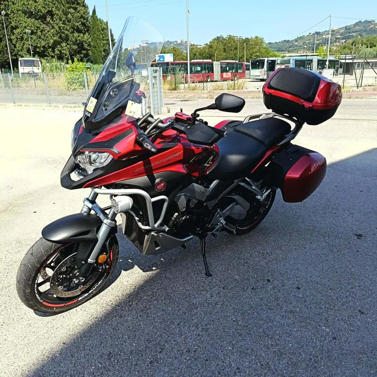 Honda Crossrunner (2017 - 20) (2)