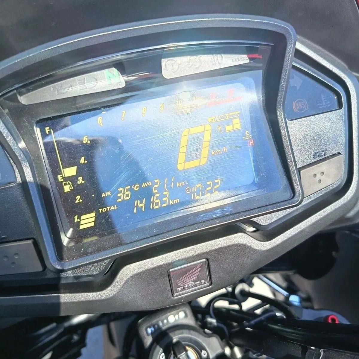 Honda Crossrunner (2017 - 20) (8)
