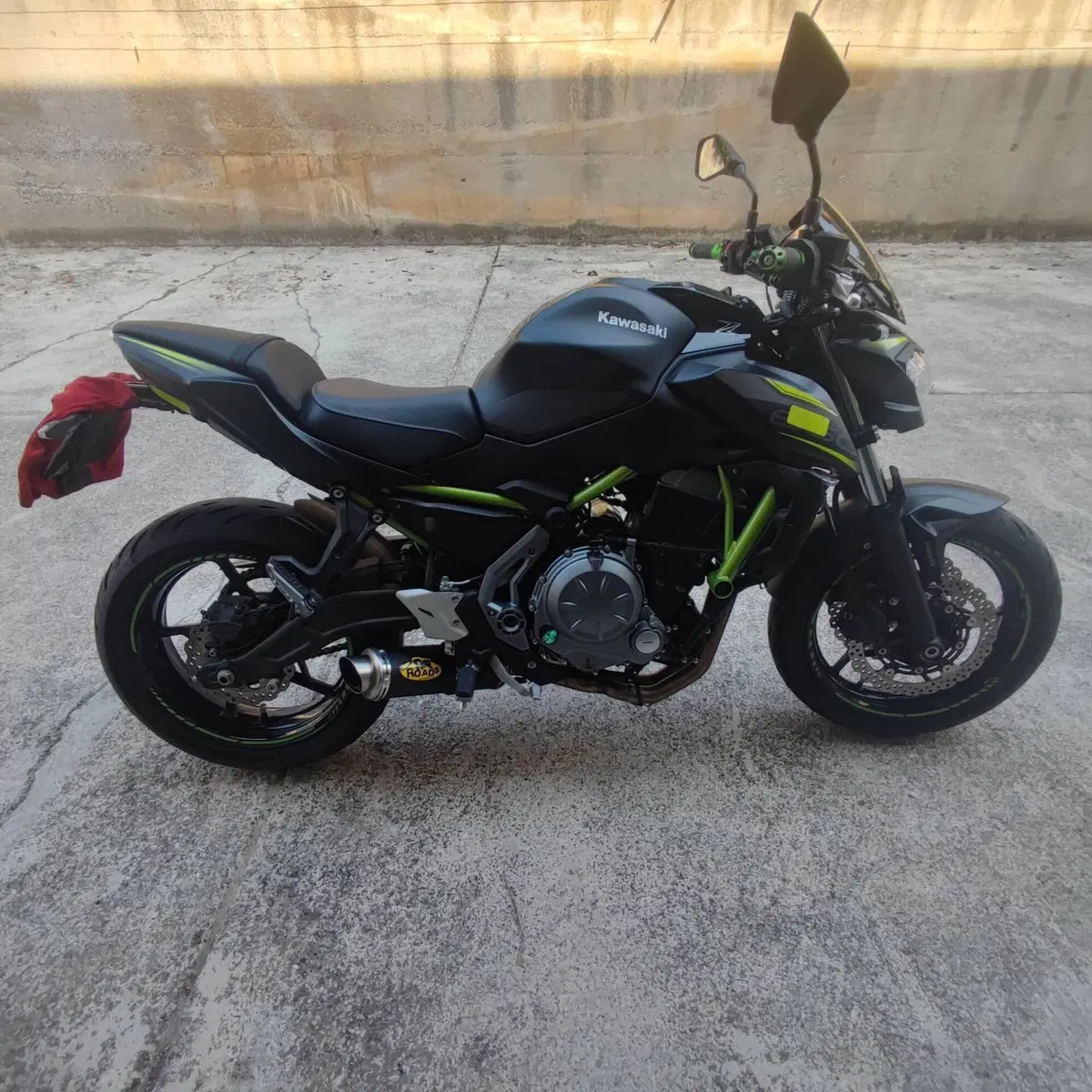 Kawasaki Z 650 (2017 - 19) (6)