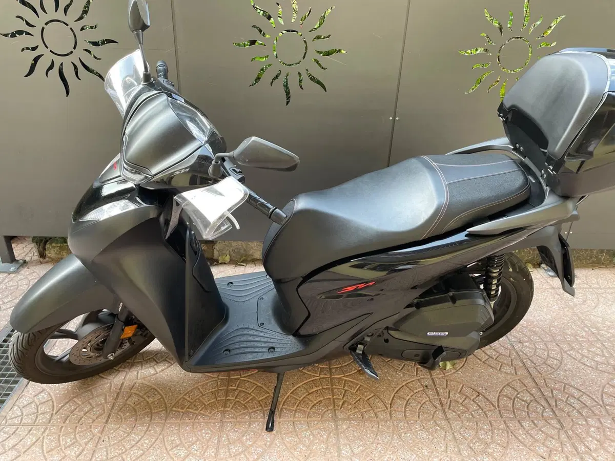 Honda SH 125i Sport (2024 - 25) (5)