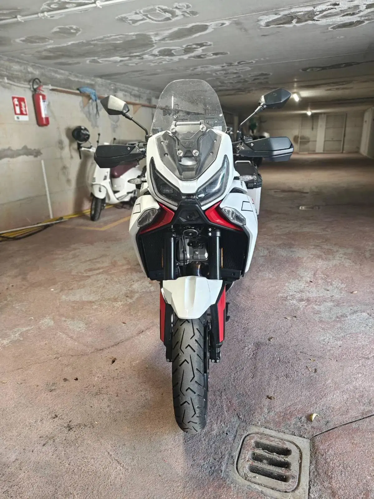 Moto Morini X-Cape 1200 (2026) (4)