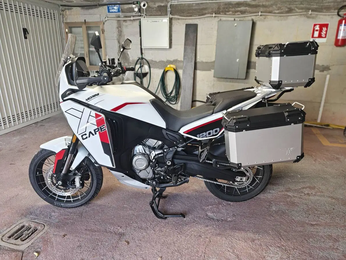 Moto Morini X-Cape 1200 (2026) (7)