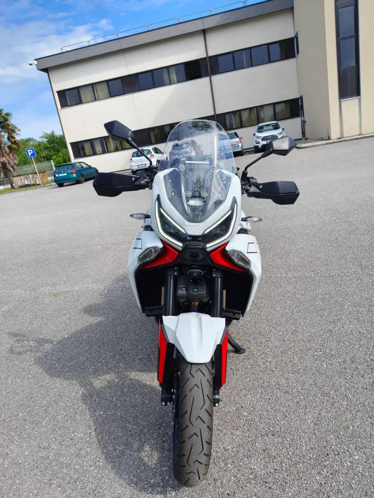 Moto Morini X-Cape 1200 (2026) (11)