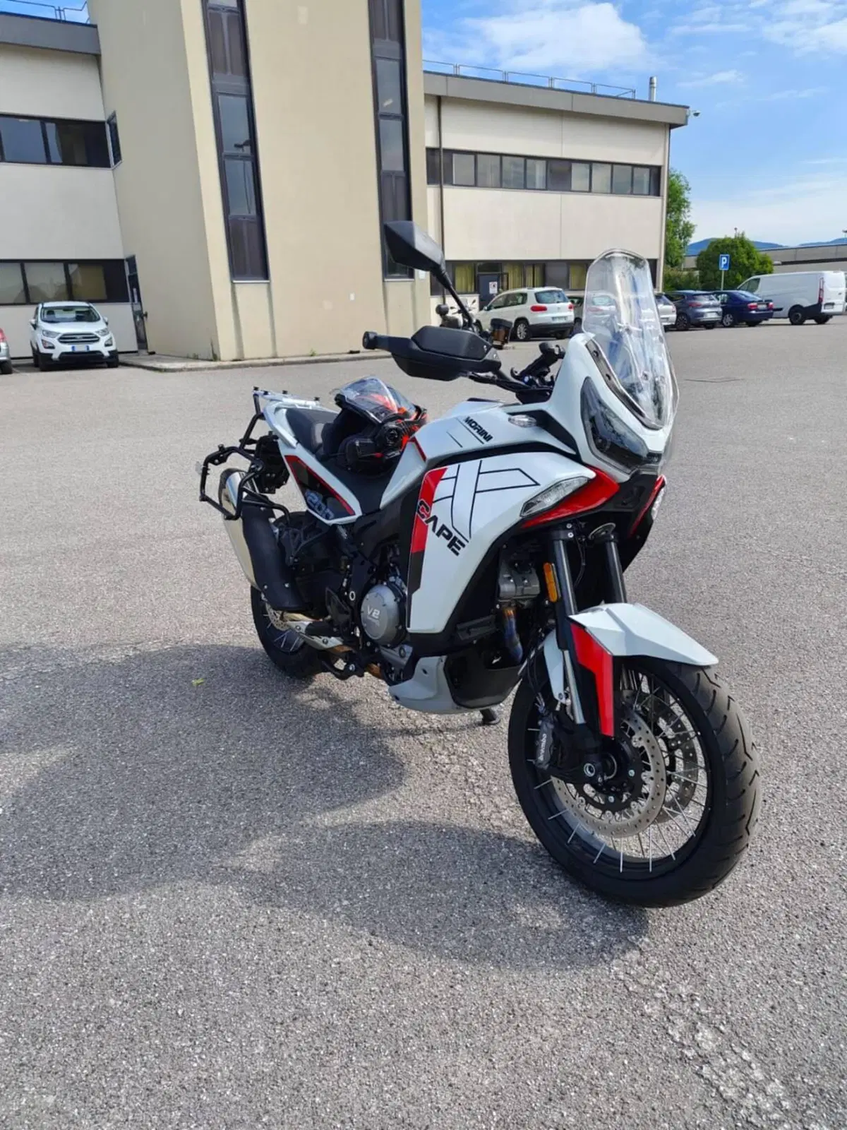 Moto Morini X-Cape 1200 (2026) (14)