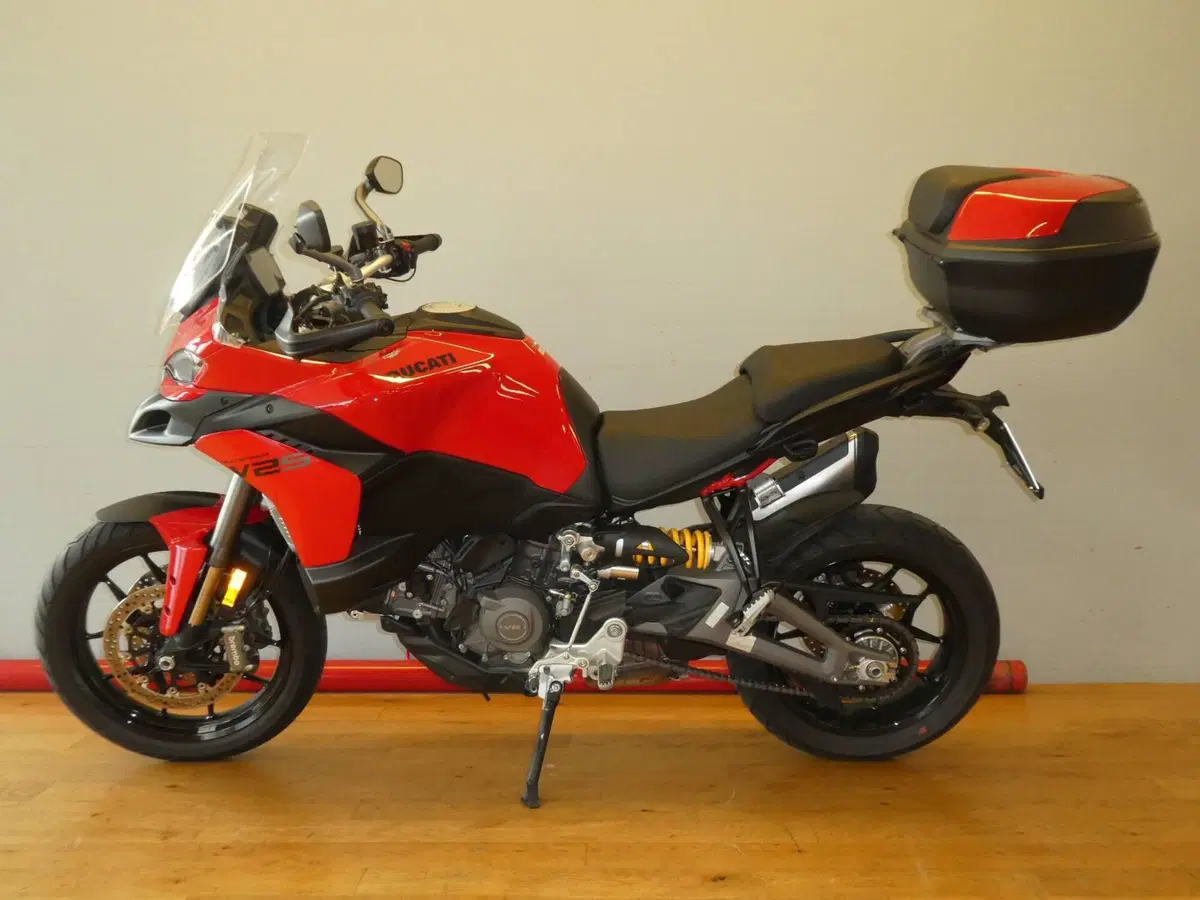 Ducati Multistrada V2 S (2025 - 26)