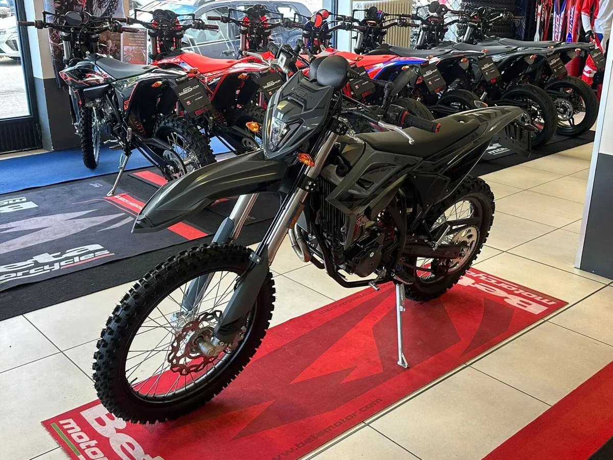 Betamotor RR 125 4T Enduro T - X Special Edition (2025 - 26) (7)