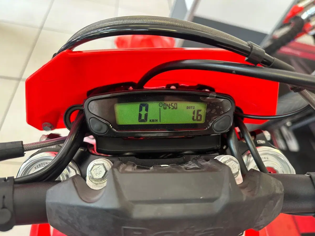 Betamotor Xtrainer 300 2T (2025) (10)