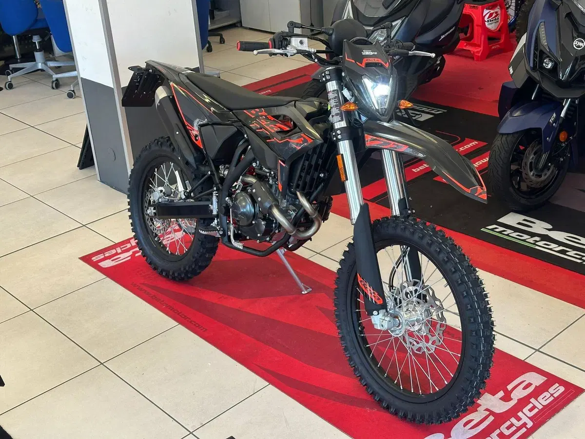 Betamotor RR 125 4T Enduro T (2025 - 26)