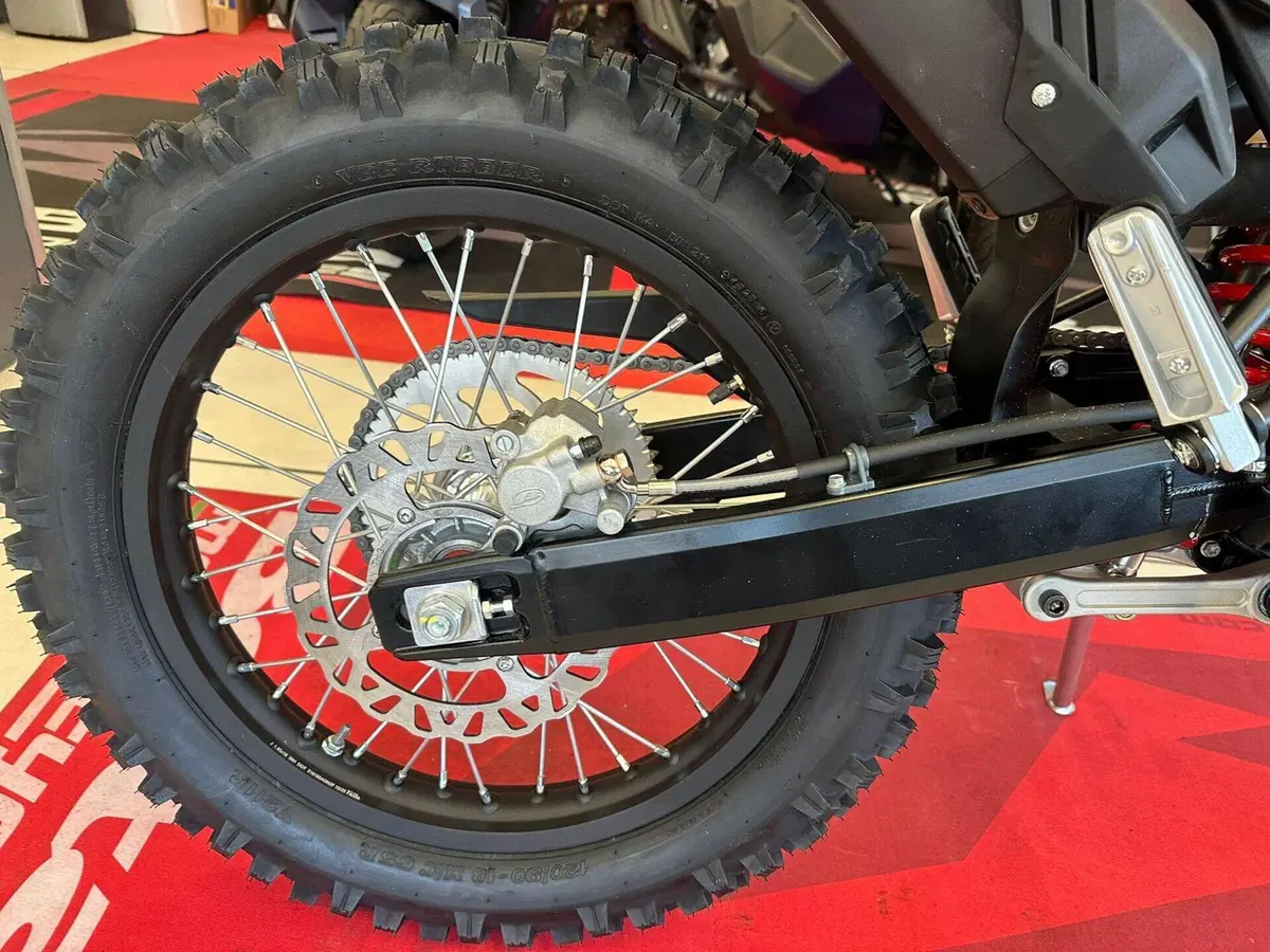 Betamotor RR 125 4T Enduro T (2025 - 26) (12)
