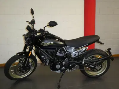 Ducati Scrambler 800 Full Throttle (2025 - 26) usata