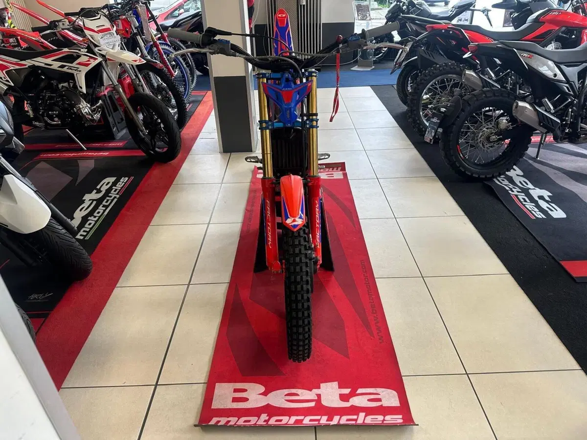 Betamotor Evo 125 2T Factory (2024) (2)