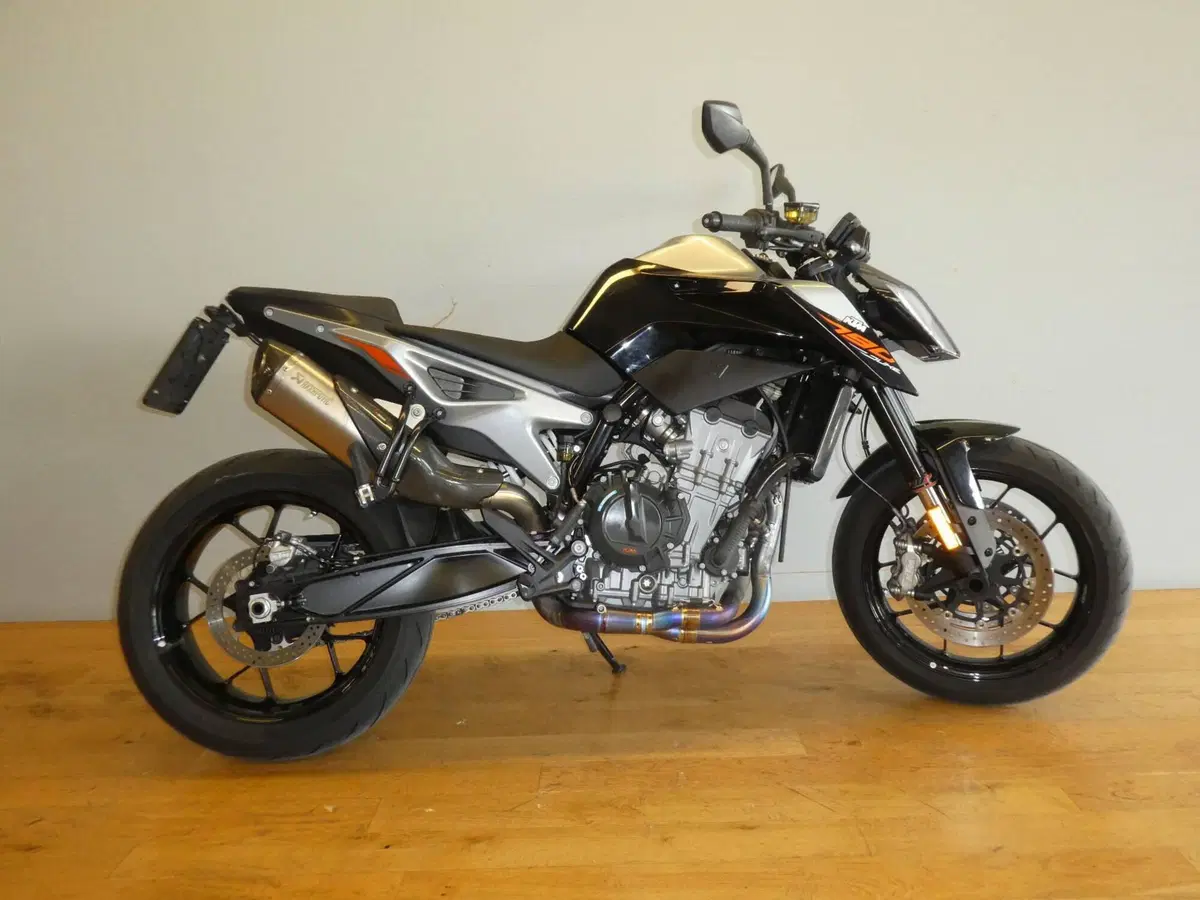 KTM 790 Duke (2018 - 20)