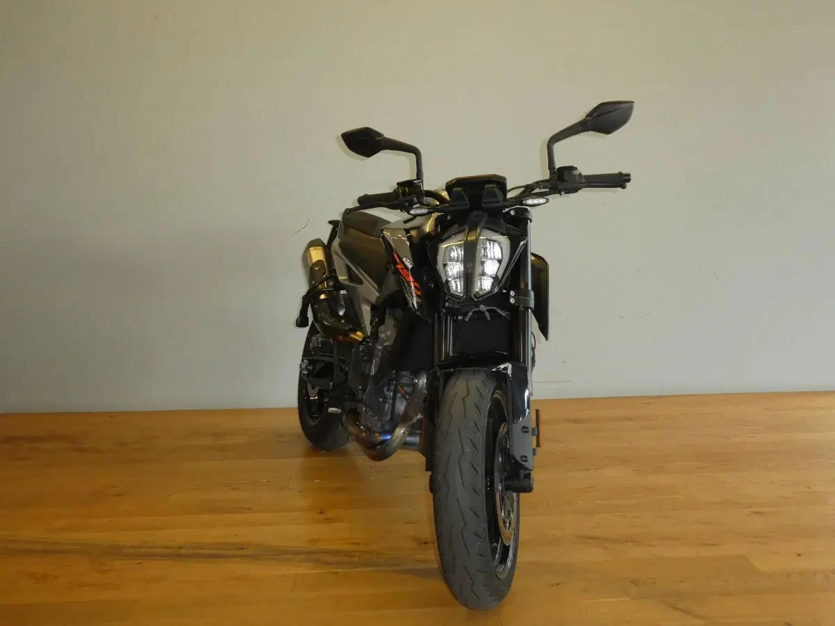 KTM 790 Duke (2018 - 20) (2)
