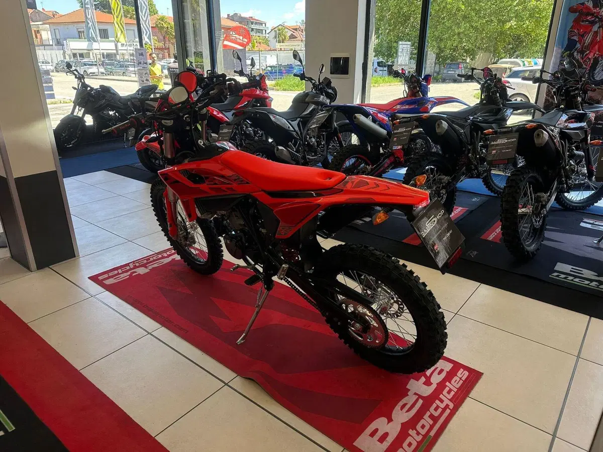 Betamotor RR 125 4T Enduro T (2023 - 24) (4)