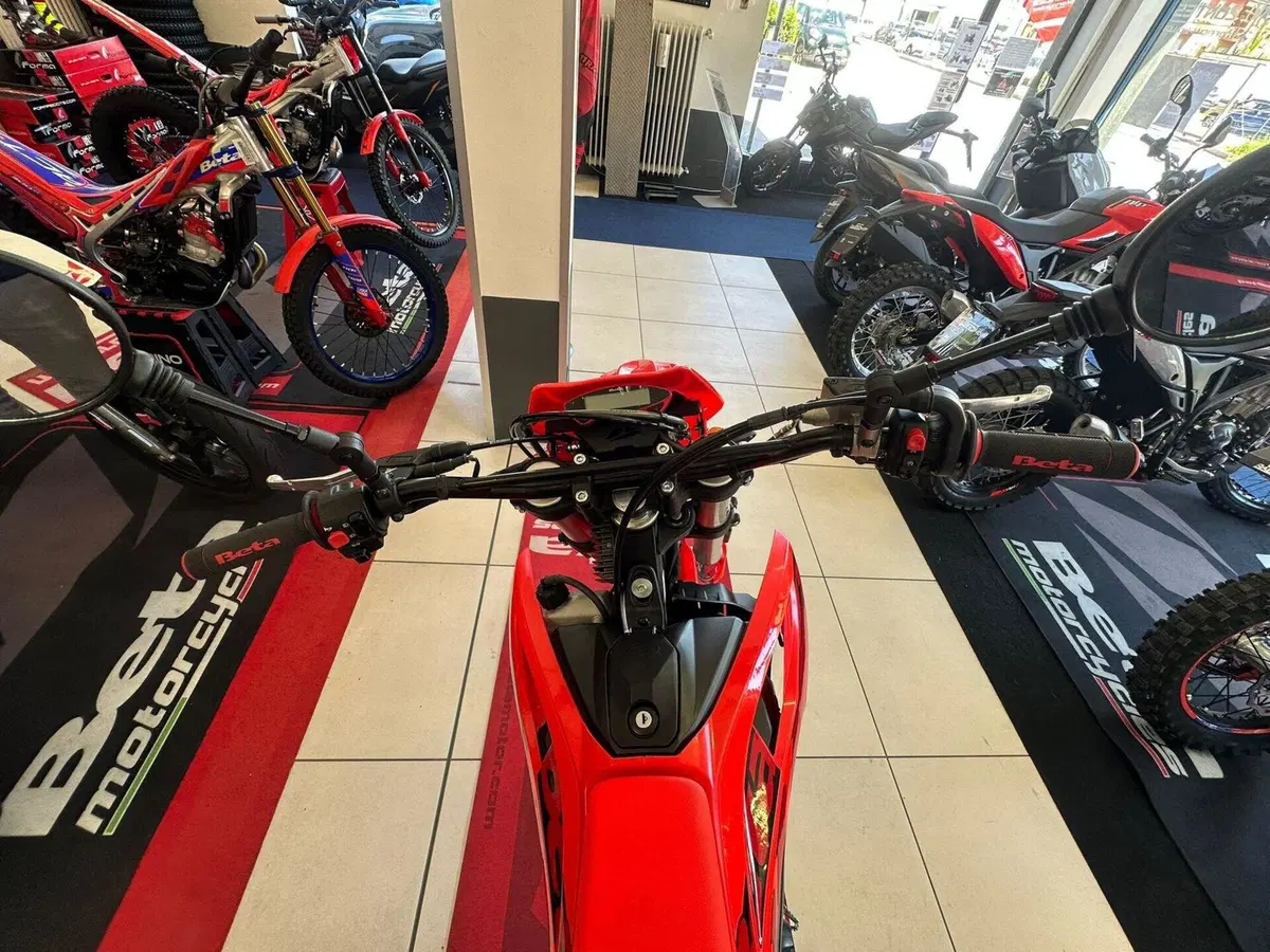 Betamotor RR 125 4T Enduro T (2023 - 24) (10)