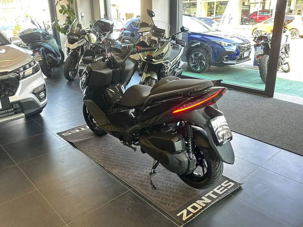 Zontes ZT368-E (2025) (5)