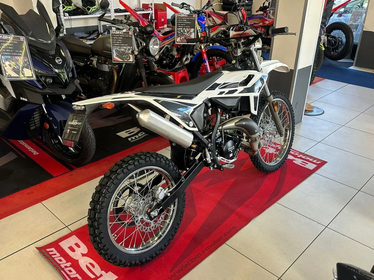 Betamotor RR 50 Enduro (2021 - 26) (3)