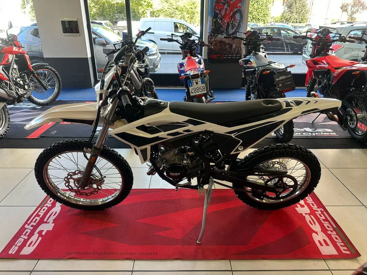 Betamotor RR 50 Enduro (2021 - 26) (6)