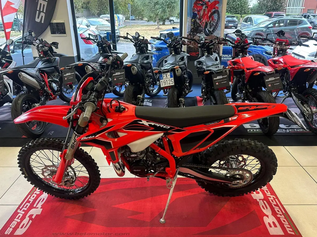 Betamotor RR X-PRO 300 2T Enduro (2026) (6)
