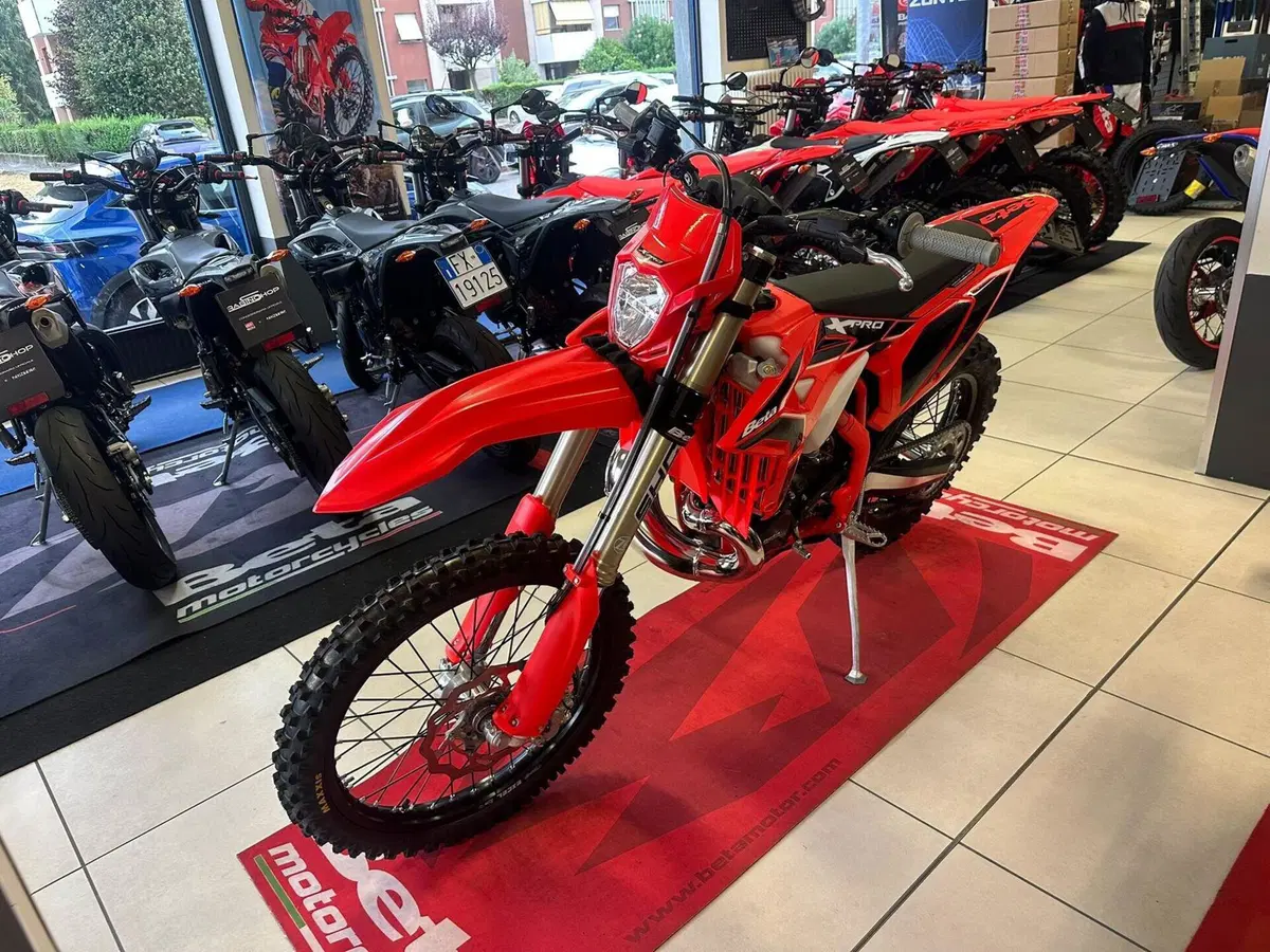 Betamotor RR X-PRO 300 2T Enduro (2026) (7)