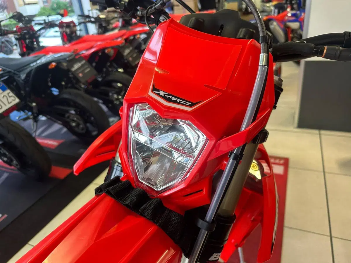 Betamotor RR X-PRO 300 2T Enduro (2026) (9)