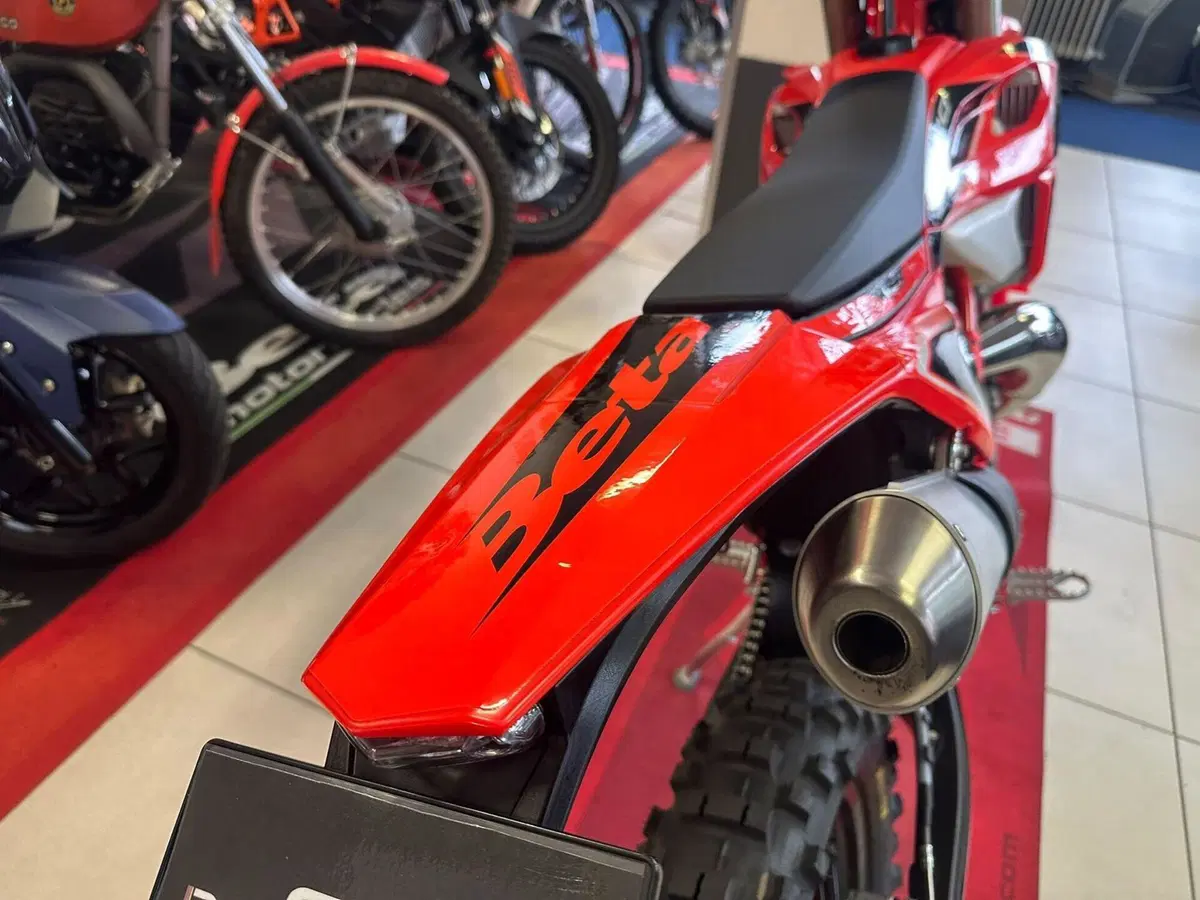 Betamotor RR X-PRO 300 2T Enduro (2026) (11)