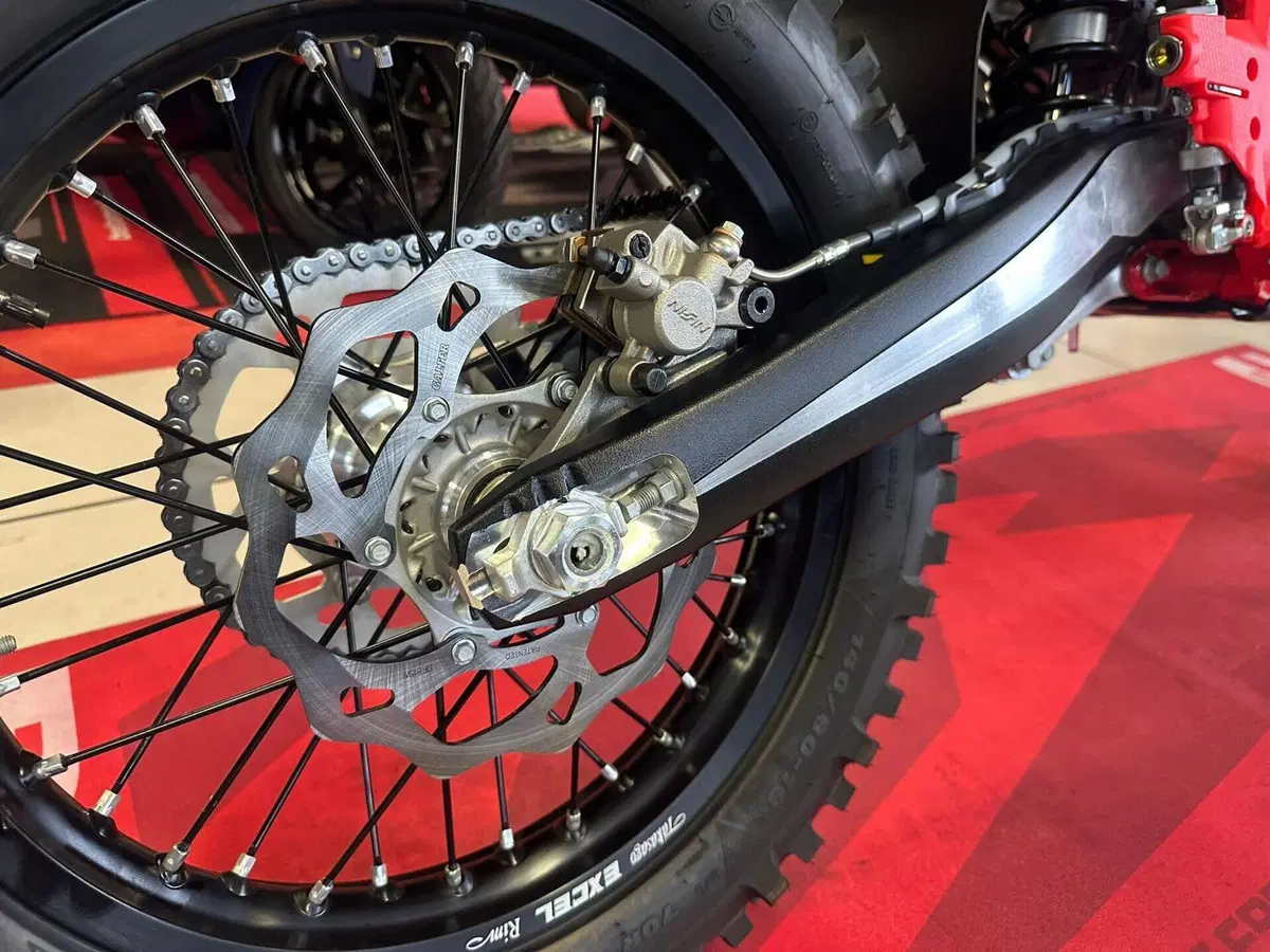 Betamotor RR X-PRO 300 2T Enduro (2026) (15)