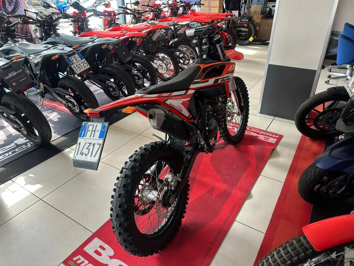 Betamotor RR 125 4T Enduro T (2023 - 24) (3)