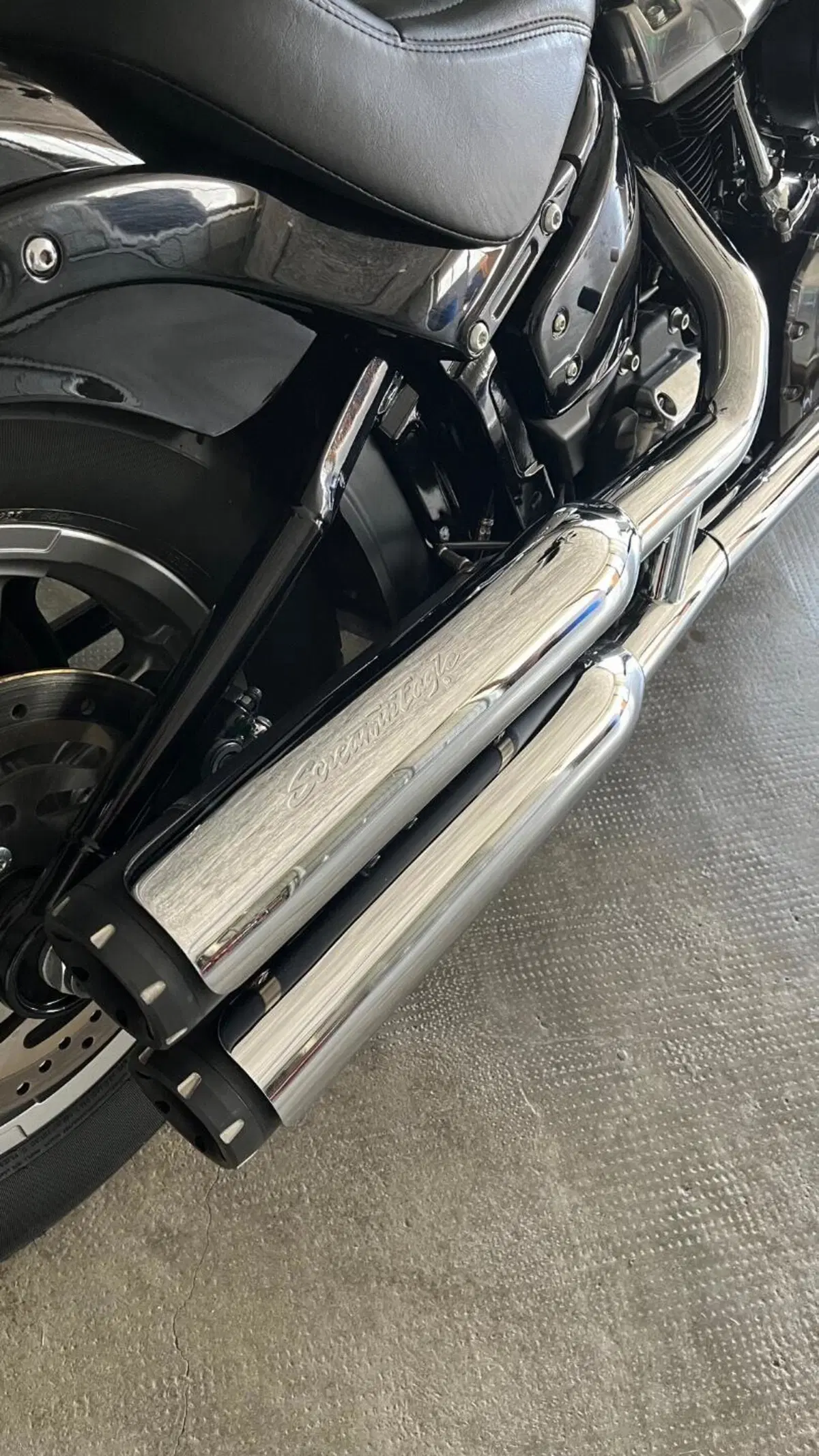 Harley-Davidson Softail Standard (2020) - FXST (2)