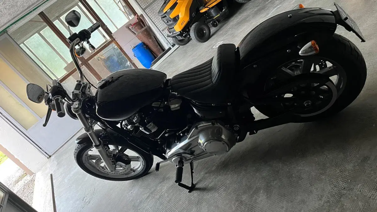 Harley-Davidson Softail Standard (2020) - FXST (11)