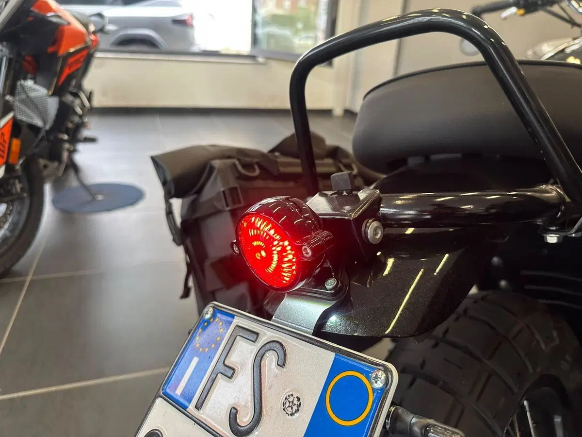 Royal Enfield Bear 650 (2025 - 26) (16)