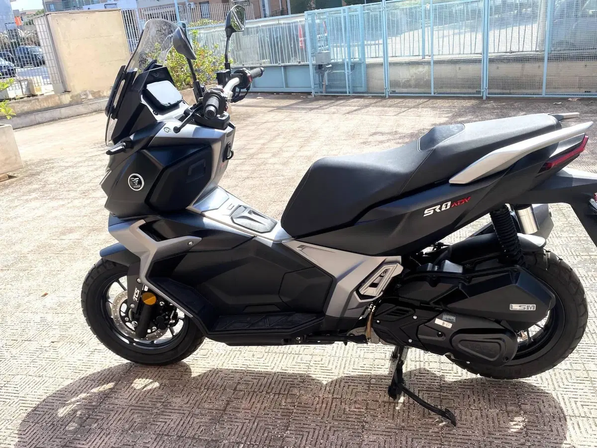 Voge Sfida SR1 ADV (2023 - 26) (2)