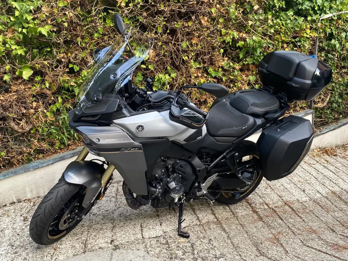 Yamaha Tracer 9 GT Y-AMT (2025 - 26) (3)