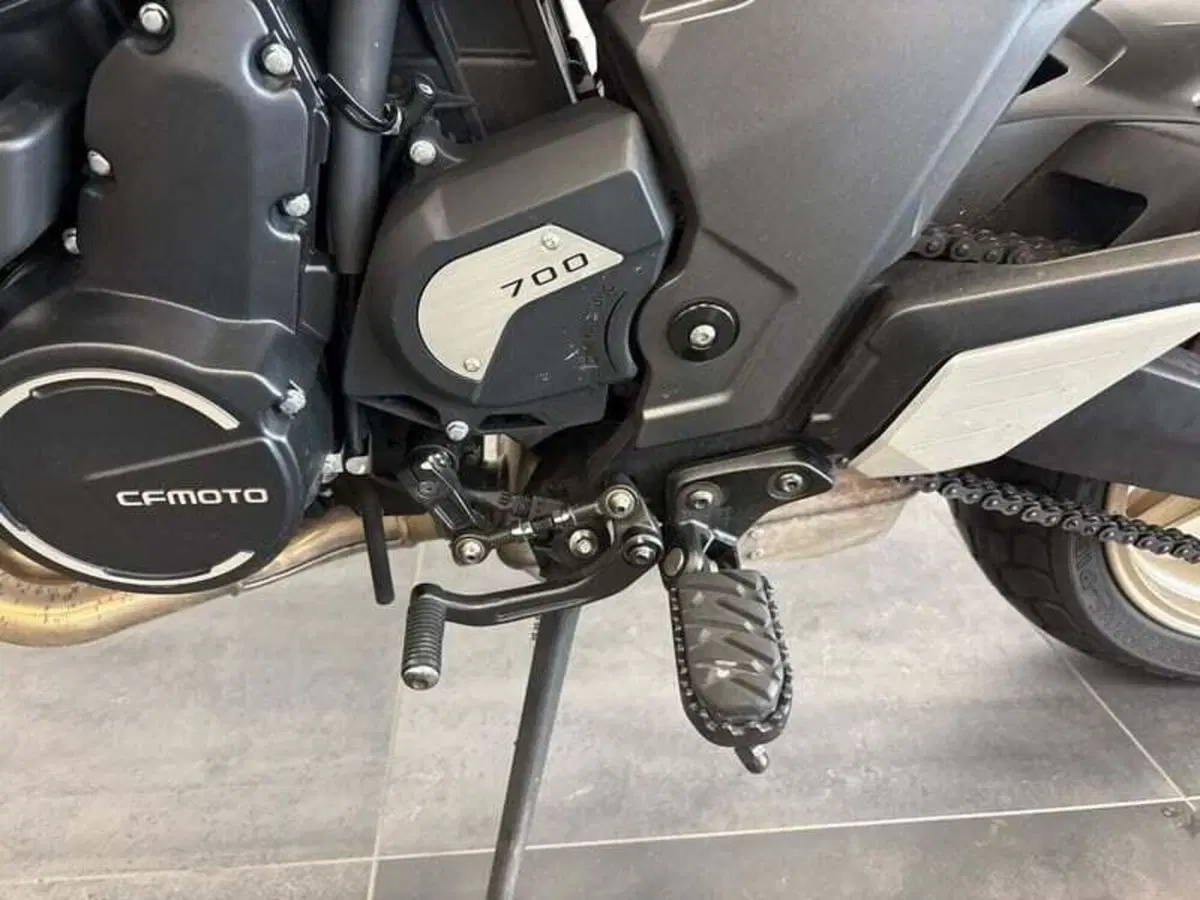 CFMOTO 700CL-X Heritage (2021 - 26) (11)