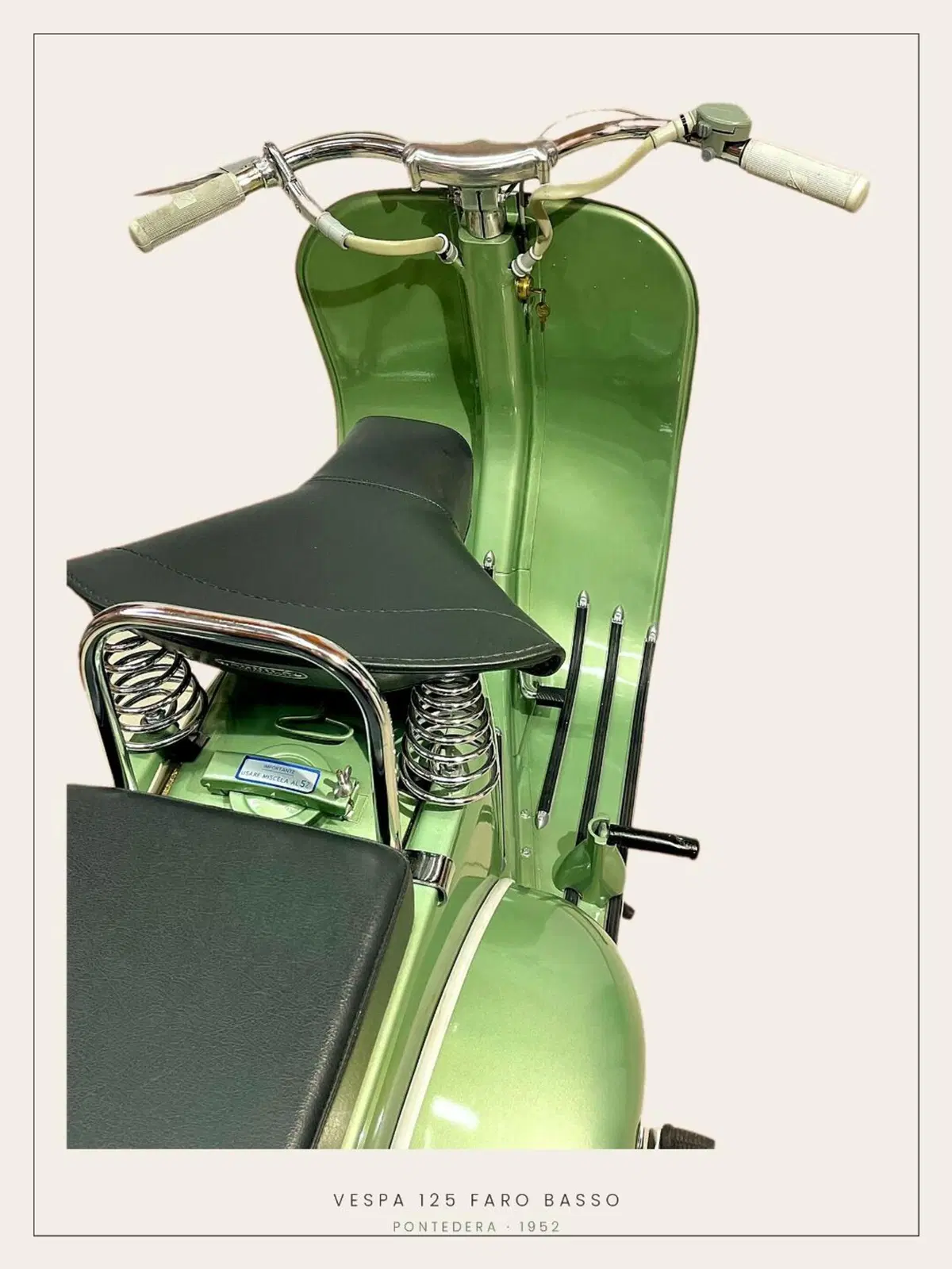 Piaggio Vespa 125 Faro Basso 1952 (7)