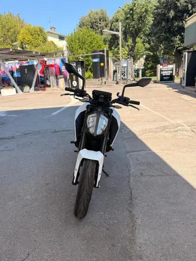 KTM 125 Duke (2021 - 23) usata